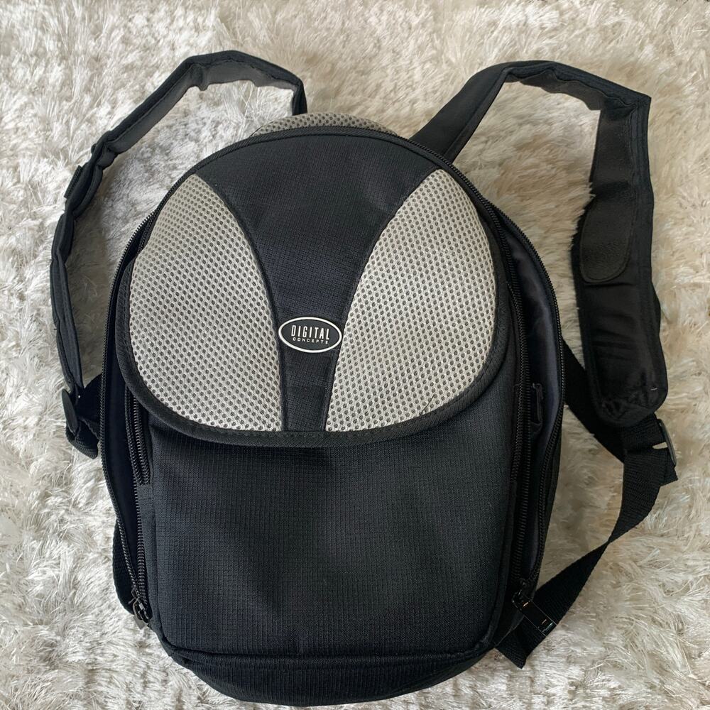 Digital Concepts Padded Back Pack Camera Case w Dividers